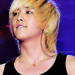 연말같이 보내고 싶은 남 아이돌은 누규???