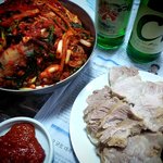 집에서 어머니가 김장하는 사람?