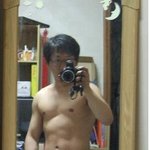 7개월 놀면서 만든 몸매(사진첨부합니다)