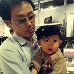세살 아들램 "엄마, <b>산타</b>가 아빠랑 닮았어요!"