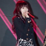 오랜만에 꽁꽁 싸매 입은 현아
