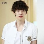 최근 인기 많은 모델 출신 배우들