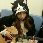주니엘 이러고자면 머리에 <b>비듬</b>생긴다