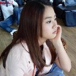 멍한 표정 짓는 연예인들 <b>포착</b>