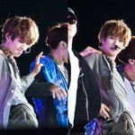 <b>온유</b> 골반 옆으로 비틀때? 그거 옆모습 ..ㅠㅠ