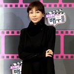 몸매는 아닌데 얼굴에서 나이가 보이는 황신혜