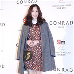 딱 붙는 옷 vs 소녀스러운 옷