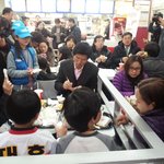 아이와 함께한 극장나들이에서 경기도 <b>지사</b> 김문수를 보다..