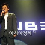 골든디스크에서 가장 로비를 많이한 기획사대표