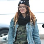 <b>추위</b> 잊은 아이돌의 하의실종 패션