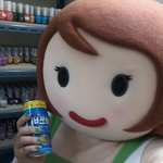 명동에서 인형탈에게 캔커피 준 학생을 찾아용