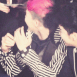 지디가 레이디가가 스타일리스트 패션쇼를 위해 노래 선물!!