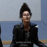 나의 <b>팬질</b>은 언제나 까는 것부터 시작이었는데