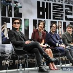 하정우, 전지현 <b>타임</b>스퀘어에 뜬다!!!!