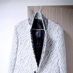 세상에 하나 뿐인 백호 <b>무늬</b> 자켓