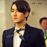 이목구비가 <b>뚜렷</b>한 남자 아이돌