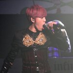 마이크 잡아먹을 <b>기세</b>의 아이돌
