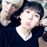 <b>예성</b>이 흑발로 염색한거 아니였나?