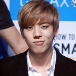 <b>도톰</b>한 입술이 섹시한 남자 아이돌