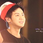 she is <b>my</b> babe 새하얀 그 손끝에