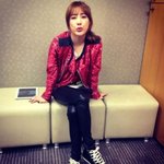 시스루<b>뱅</b> 하고 한 십년 젊어진 거 같은 서인영