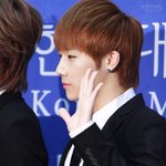 김성규손이랑<b>내손</b>바꾸고싶다