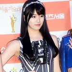 확실히 살 많이 빠진 것 같은 수지