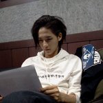 신동우는못생기지않았슴니다러블리<b>한편</b>임니다