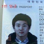 누가 더 잘 생겼는지 <b>투표</b> 좀 해주세요!!