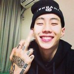 박재범 손가락 욕 논란!!