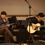 멋진무대 위해 <b>연습</b>하는 아이돌