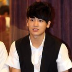 남부럽지 않은 <b>로얄</b>패밀리 아이돌