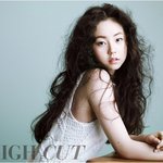 엉클어진 머리 한 원걸 소희 이쁘기까지해..