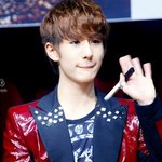 얘야 밥은 먹고 다니니.... 눈물이 또르르르르르