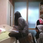 우린<b>여자끼리</b>한다