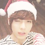 이민혁 셀카보면 여자<b>여럿</b> 거느려 봤던것같음