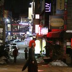 이태원에 <b>외계</b>소녀등장!!!!!!!!!!!!!!!!!!!!!!!!...