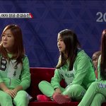 아육대 보라 부상<b>투혼</b>, 운동화 신은 다리가 안쓰러워 보여..