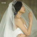 요즘 대세, <b>품절</b>남녀 연예인들