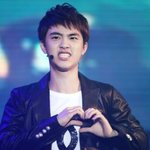 경수새끼 사고나 쳐서 <b>방송</b> <b>금지</b>먹고 엑소나 나왔으면 좋겠다