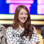 야 너네 네일살거면 아리따움가서 사