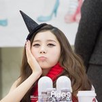 눈웃음 여신 <b>유영</b>