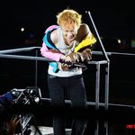 <b>기범이</b> 어깨나 봐라ㅡㅗㅡ