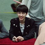 <b>내</b><b>폰</b>에 카라 사진보다 경수사진이 많다