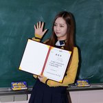 같은 학교 <b>졸업</b> 동창이 된 94년생 걸그룹들?!