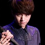 <b>신몰</b><b>남</b>소리절로나오게생긴엘