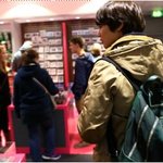 샤이니 외모 서열 1위 민호, <b>런던</b>에서 박지성과??