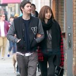 배두나랑 짐 스터게스랑 진짜로 사귀나.....ㅠㅠ...