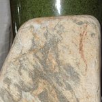 "돌에 갇힌 괴수와 괴물 그리고 천사" <b>원석</b> 공개