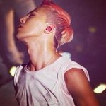 짇 <b>턱선</b>